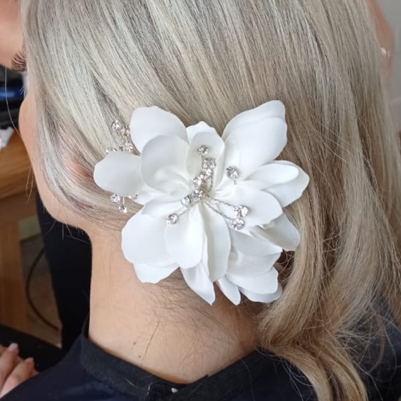 BEL AIRE BRIDAL HEADPIECE - Picture 1 of 4